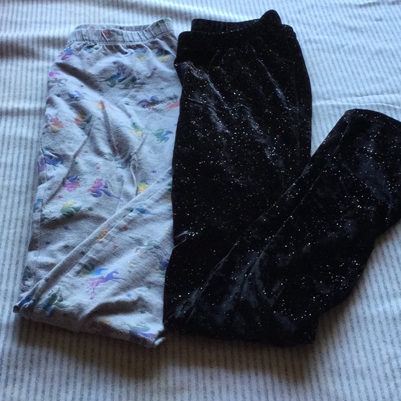 CLEARANCE: Set of 2 Girl’s Leggings - Picture 1 of 8